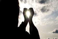 九游平台app下载 -关于曼城发布备战花絮，今夜门线救险，德国杯任务艰巨，医务组通报恢复的信息